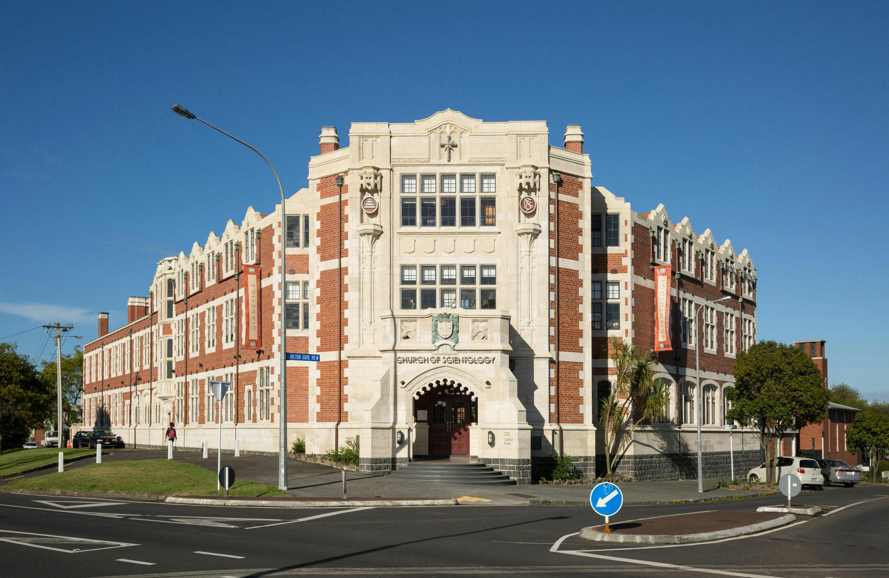 CSI Corner Carlton Gore Road 1 of 10